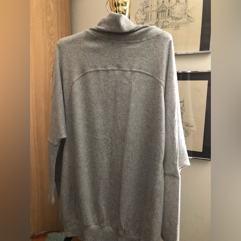Yana k Sweater Heather gray 2-toned  Hachi  ONE size s-Xl New! - Picture 2 of 9